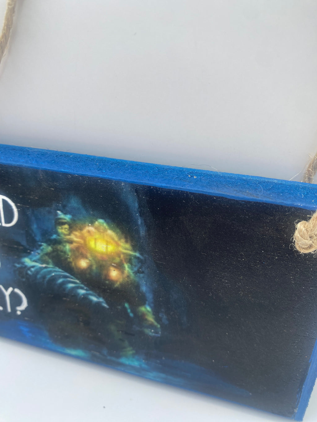 Would You Kindly? ~ Bioshock inspired Handpainted Plaque | Wall Sign | Home Decor ~ 6 x 3 inch