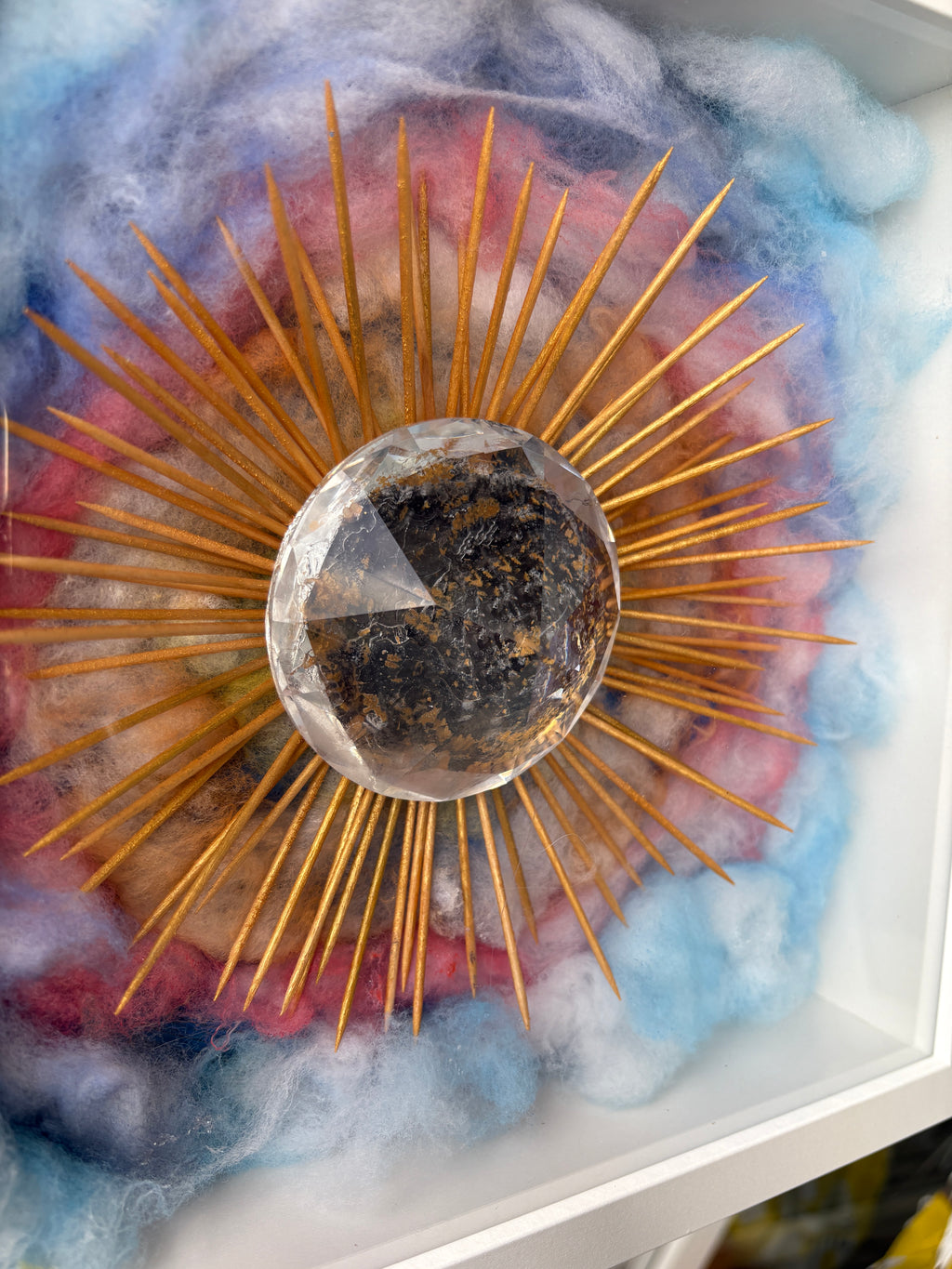 Shadow Box - mystery 2 - Diamond - box frame - 27 x 27 x 6 cm