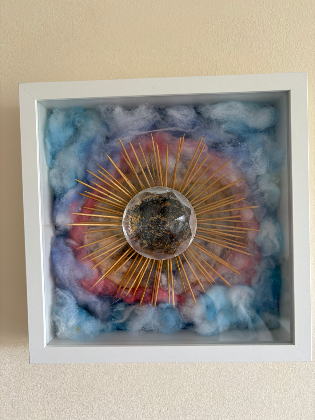 Shadow Box - mystery 2 - Diamond - box frame - 27 x 27 x 6 cm