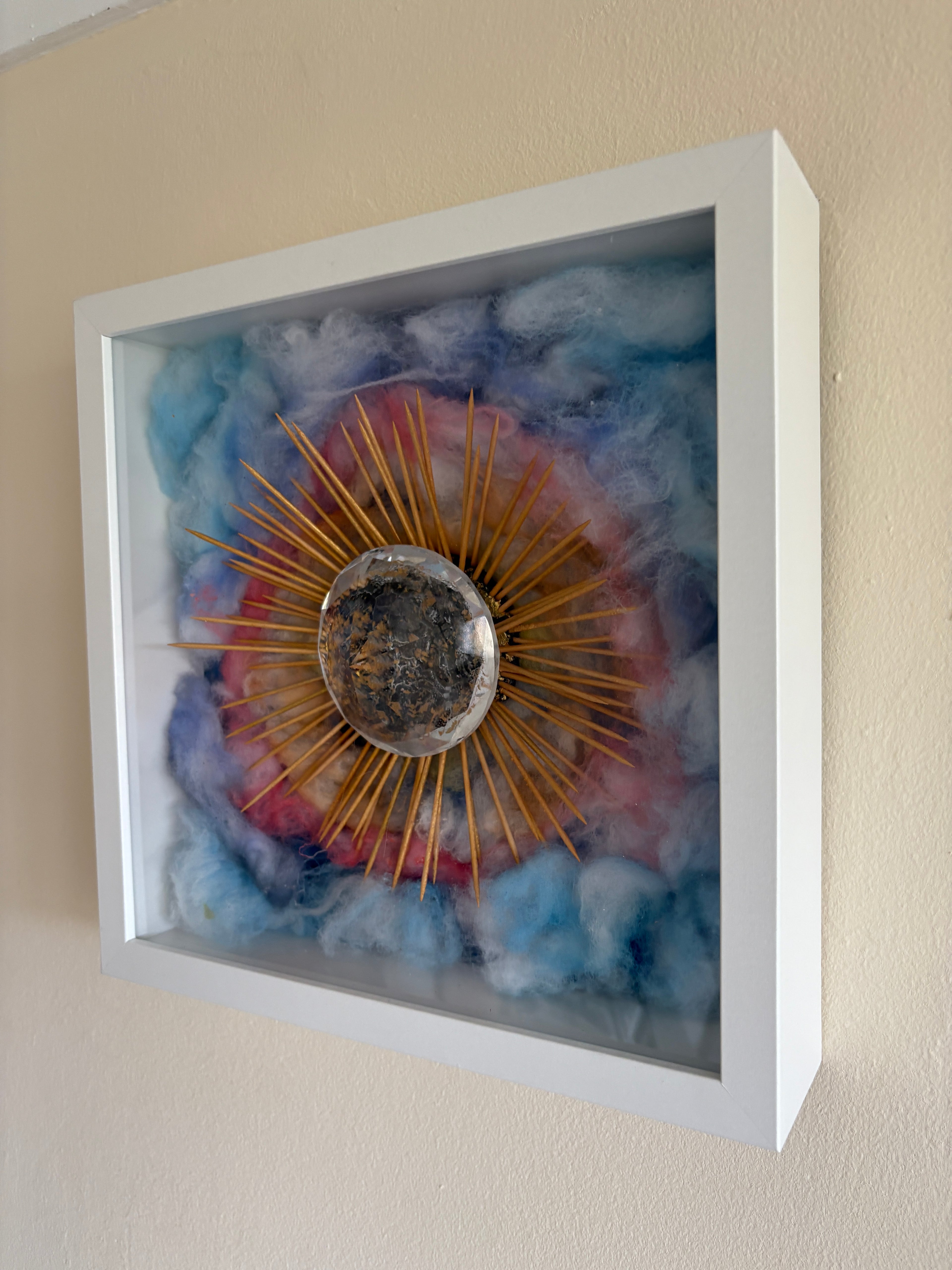 Shadow Box - mystery 2 - Diamond - box frame - 27 x 27 x 6 cm