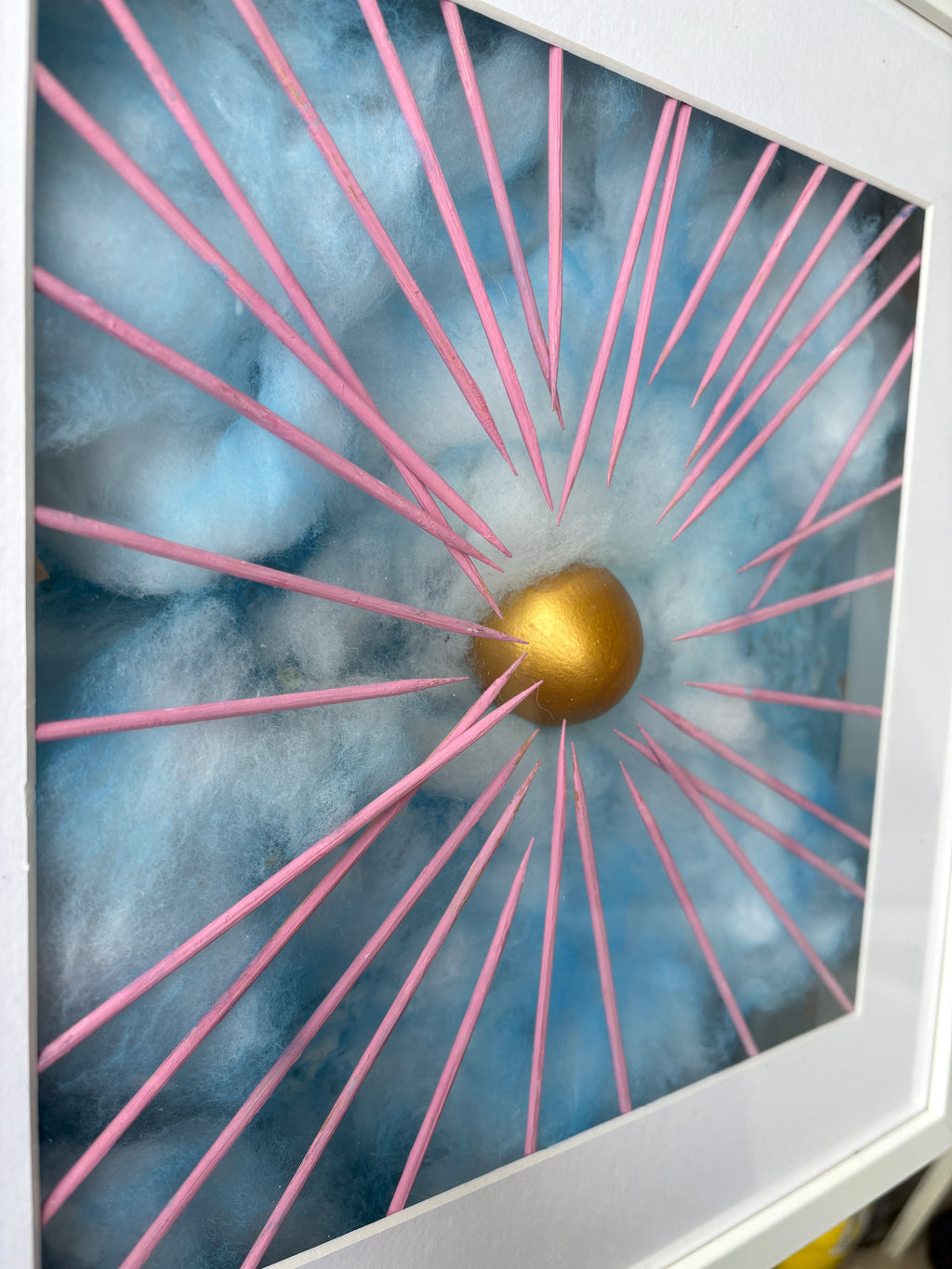 Shadow Box - Mystery 1 - Sky egg - box frame - 37 x 37 x 6 cm