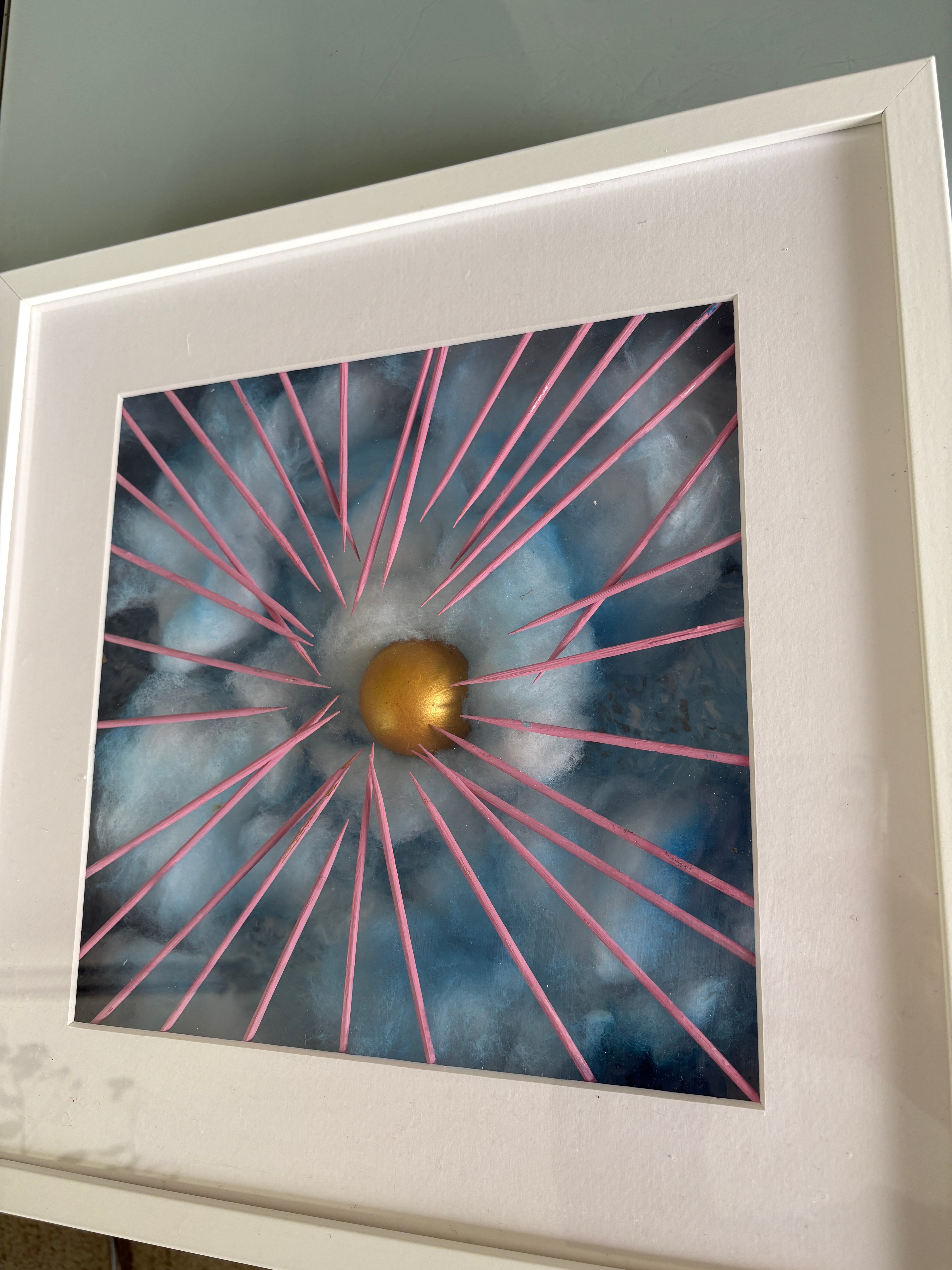 Shadow Box - Mystery 1 - Sky egg - box frame - 37 x 37 x 6 cm