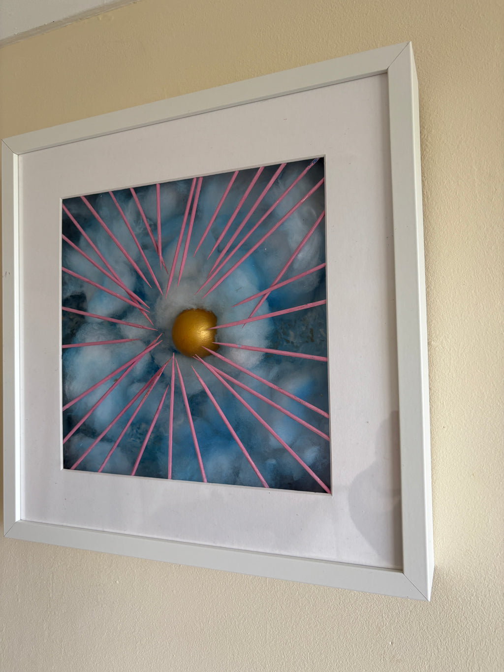 Shadow Box - Mystery 1 - Sky egg - box frame - 37 x 37 x 6 cm