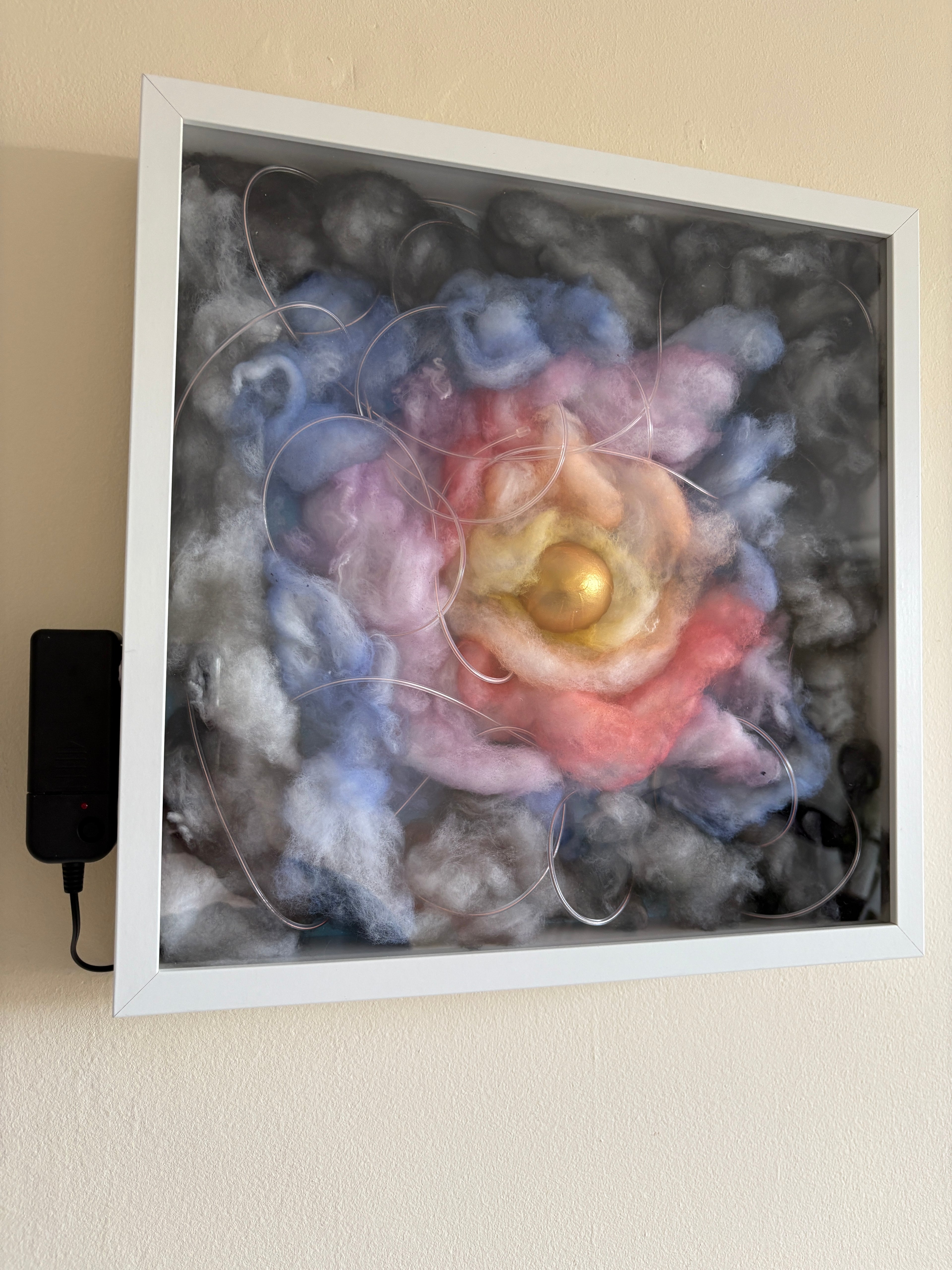Shadow Box Mystery 4 - Egg in multicoloured flashing sky - box frame - 37 x 37 x 6cm