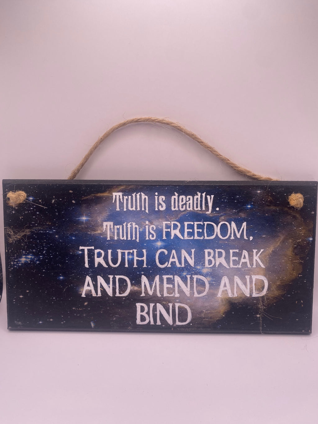 “Truth Is Deadly” – A Court of Mist and Fury Plaque