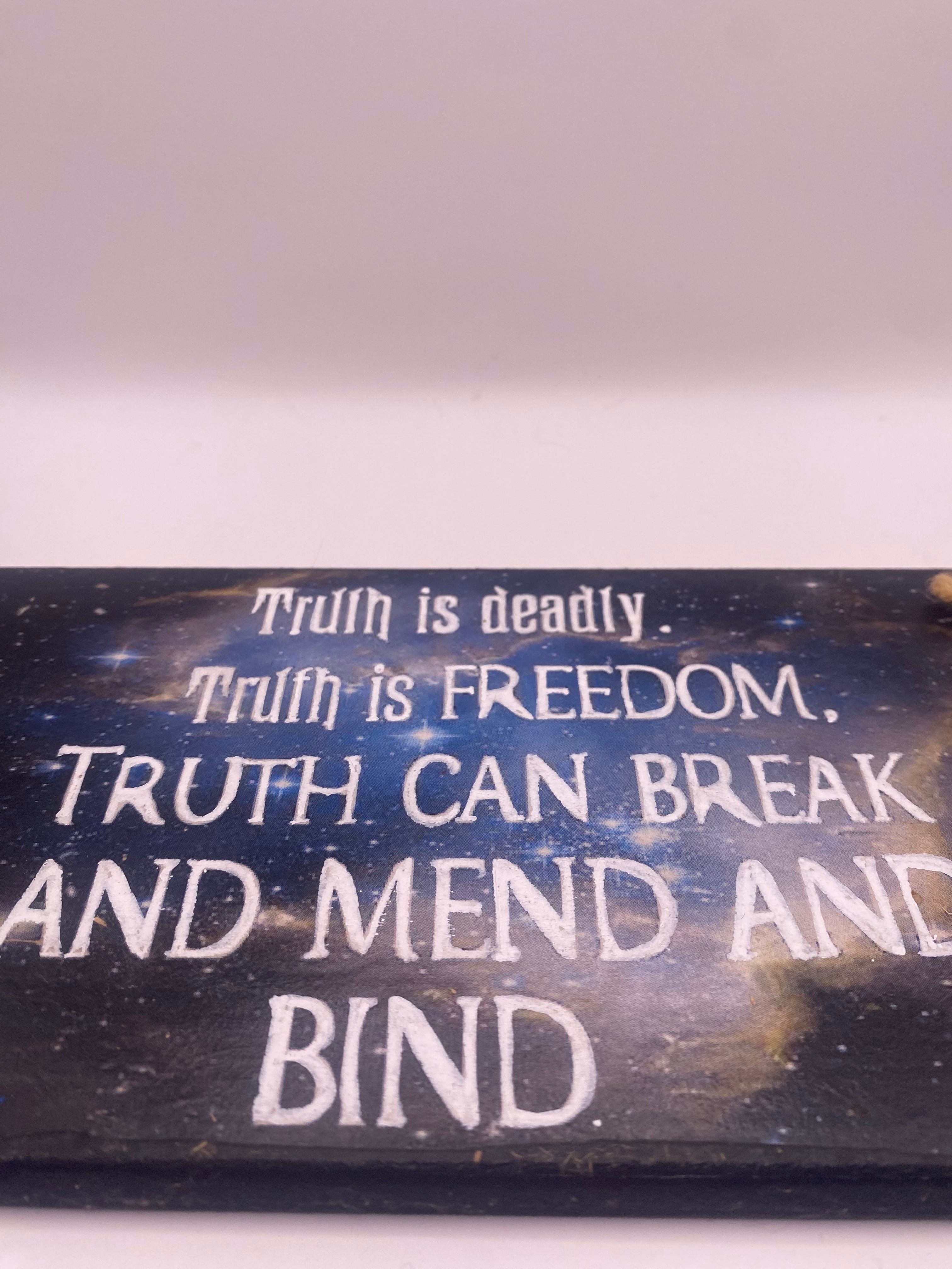 “Truth Is Deadly” – A Court of Mist and Fury Plaque